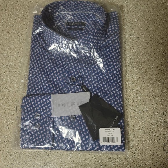MDNelson49's tweet photo. So good I had to share! Check out all the items I'm loving on @Poshmarkapp #poshmark #fashion #style #shopmycloset #dockers #hottopic #bugatchi: https://t.co/h3xxnANb07 https://t.co/M6jSgYk88E