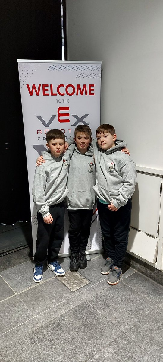 So it's the IQ time with 6493Y kicking off with a nice score!!