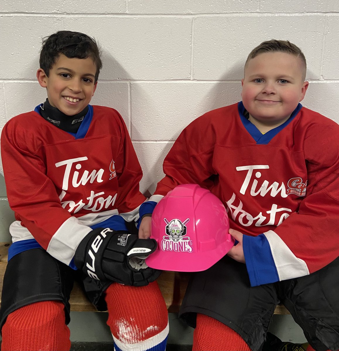 Let’s hear it for Rayan and Carter of the U9B Canadiens on being named the <a href="/CojonesTacos/">Cojones Tacos & Tequila</a> teammates of the game. <a href="/SJMHA/">St. John's Caps</a>