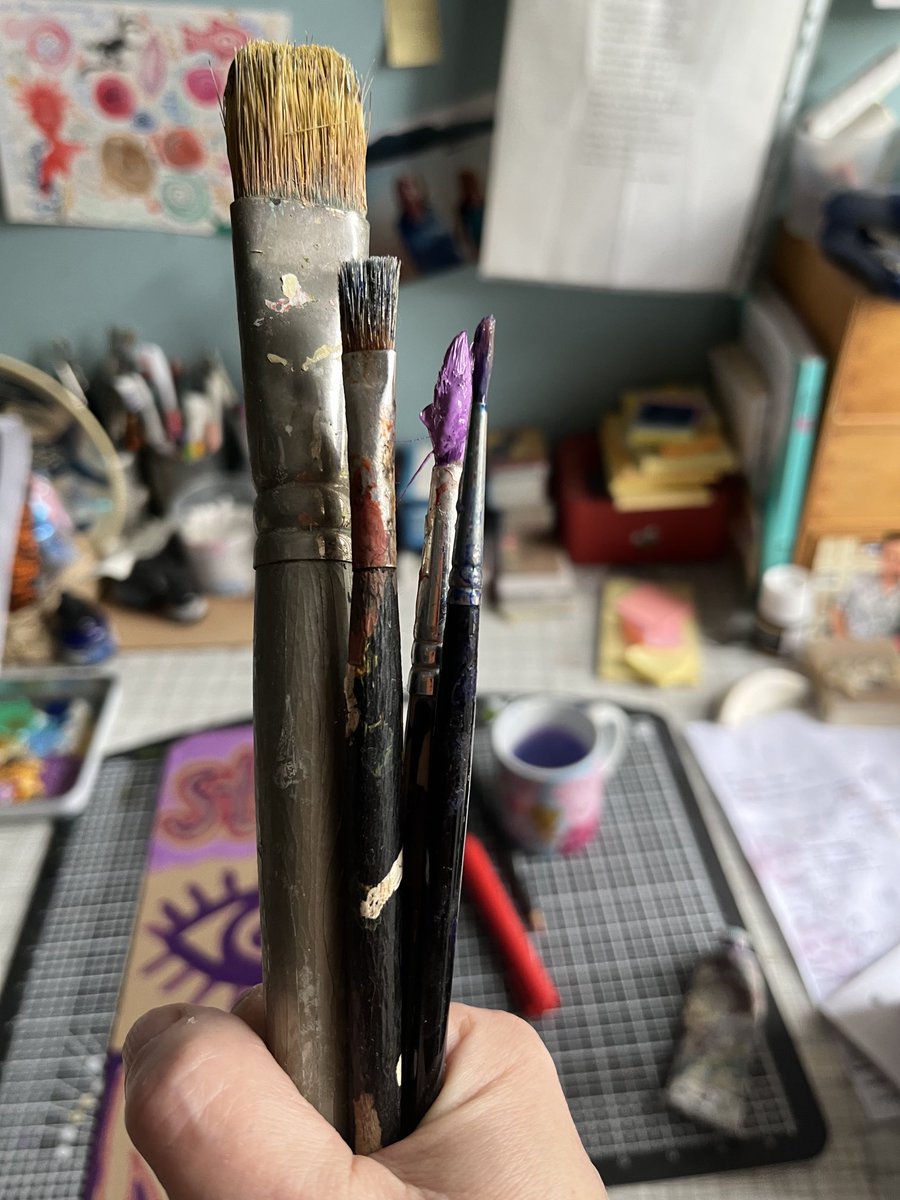 TheCreativeCaf2's tweet photo. Getting our ‘weapons of mass connection’ ready! 🤝🌏📢🌈❤️#artsactivism #inclusion #IWD #internationalwomensday #paintitpurple @UniGlobalCo @Educ_Everything @Clare_Mouat #inclusiveeducation @StrathEDU @StrathUnion https://t.co/K1QGooDHFg