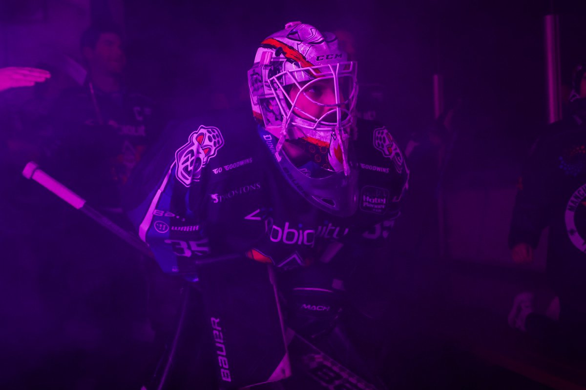 Mcr_Storm's tweet image. 𝗧𝗛𝗔𝗡𝗞𝗬𝗢𝗨, 𝗠𝗔𝗡𝗖𝗛𝗘𝗦𝗧𝗘𝗥

It was far from the result we were looking for last night, but a huge #Thankyou to all 1⃣,6⃣5⃣8⃣ fans that joined us inside the 𝗦𝗧𝗢𝗥𝗠 𝗦𝗛𝗘𝗟𝗧𝗘𝗥 for our #RetroNight ⛈️

#WeAreStorm | #Manchester
