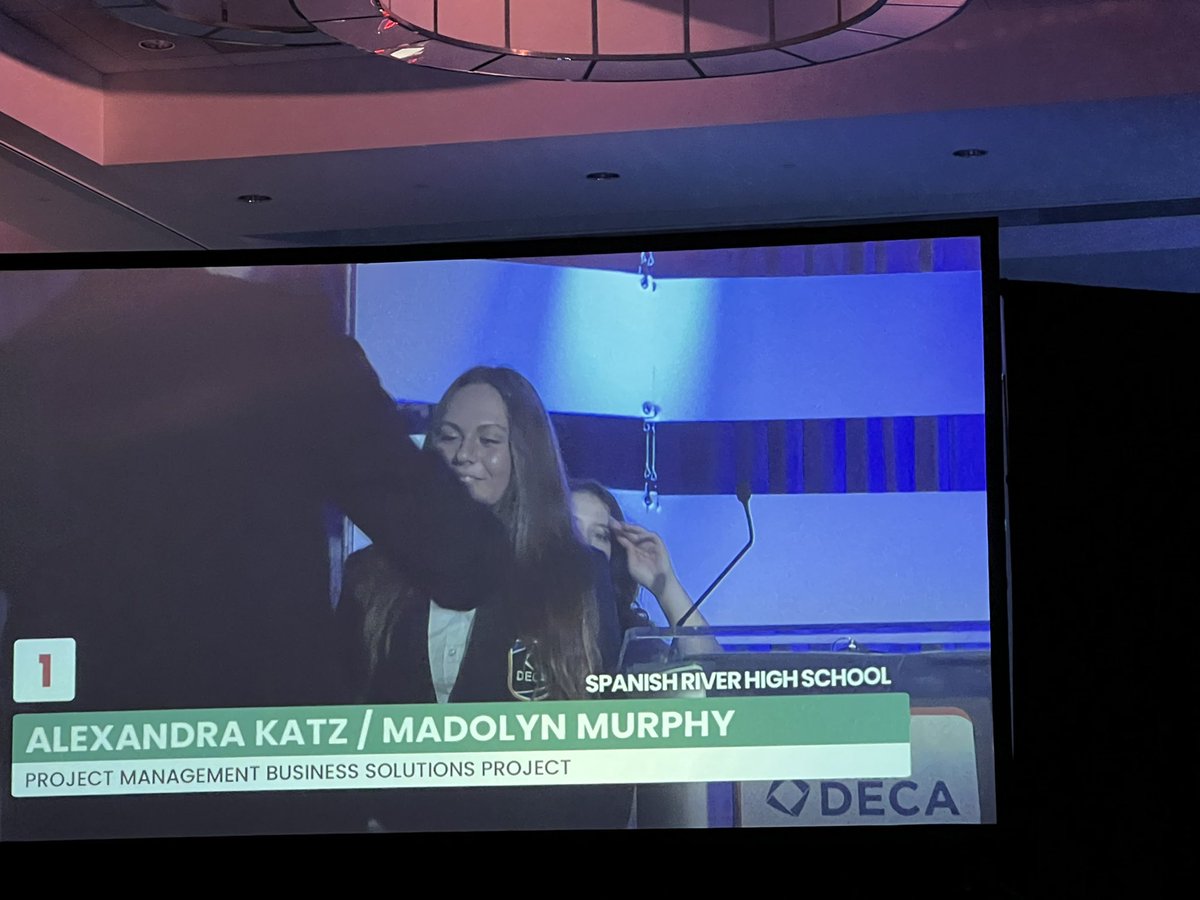 Allison Castellano tweet media