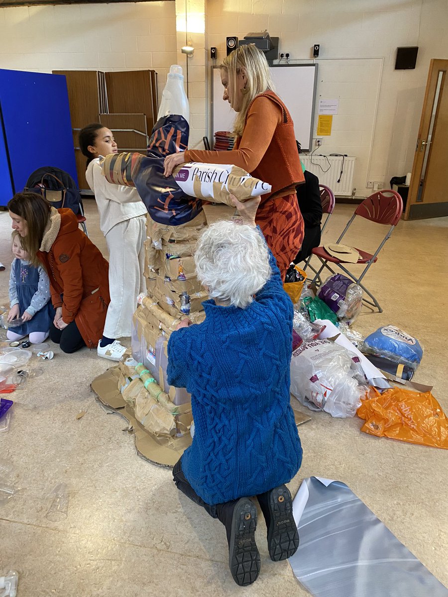 StBDulwich's tweet photo. The building continues as we make something beautiful from the ugliness of single use plastic. #lentartproject 
@StBDulwich @SouthwarkCofE https://t.co/KKyrGTHECx