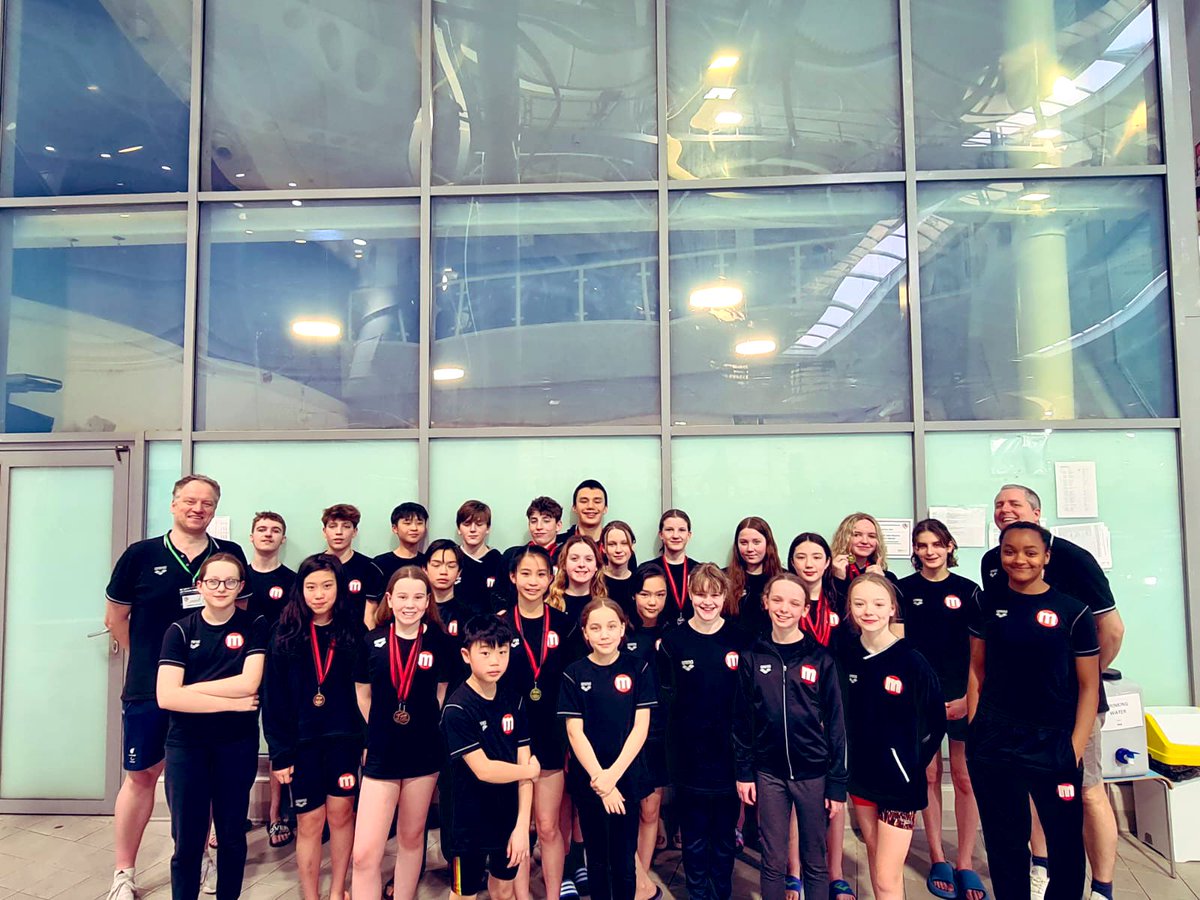 CoManchAq's tweet image. Final afternoon in Leeds for our Junior swimmers at the @RichmondDales meet. 

Best of luck!!!

@arenaUK_