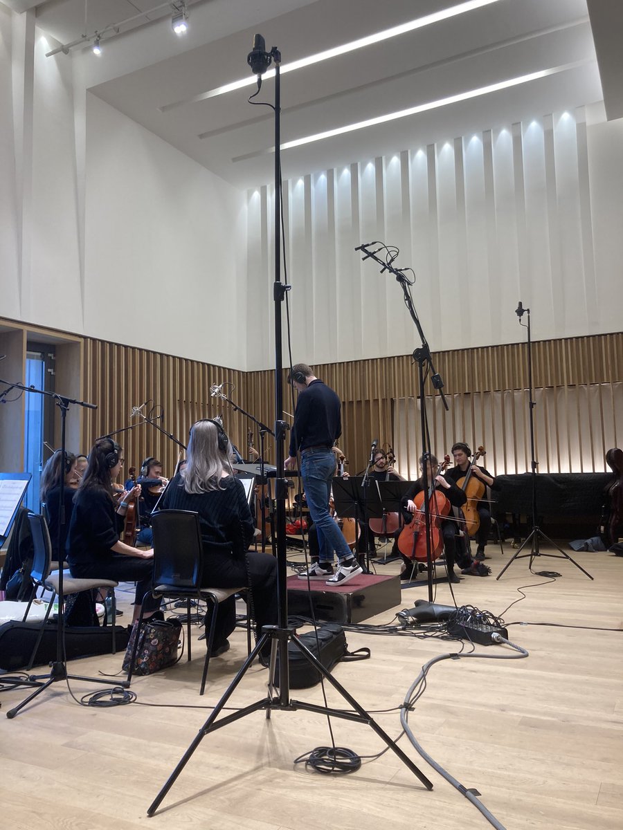 Recording today with mr @_dankeen inside the wonderful acoustic space of @hallestpeters 🎶 #orchestra #scoringsession #filmmusic #composer