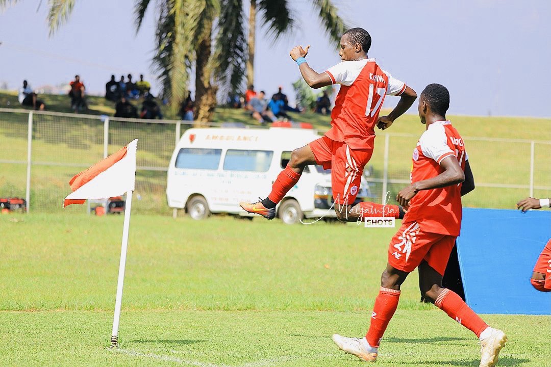 betsureuganda's tweet photo. The Kampala Derby is level at the break!
HT: EXPRESS FC 1-1 SC VILLA
#EXPSCV | #BetsureExpress | #StarTimesUPL https://t.co/i2yudrZsb4