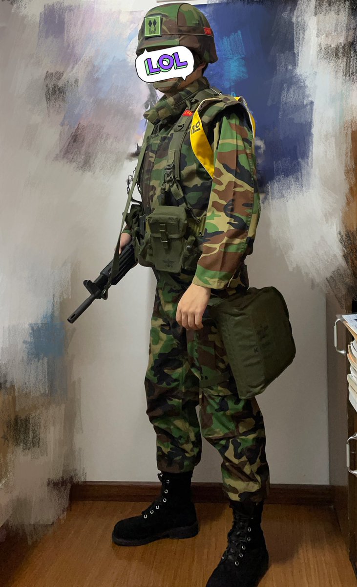 freemark0541's tweet photo. 延坪島砲撃事件の海兵隊中尉です。最近、自宅の軍装品が多いすぎて通合迷彩の物を手放そうかと思います。 https://t.co/zIWzvS94wO