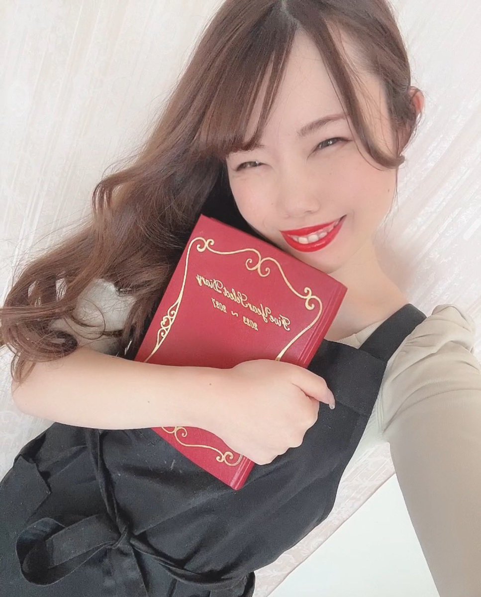 makoftw's tweet photo. 〜授賞式放映を終えて〜
皆様、第8回Miss Bouquetグランドファイナルが放映されました💐
素敵なプリンセスがいっぱいでしたね✨
私からみんなへの愛は届きましたか？
あの場では伝えきれなかった想いをお得意の💌にしました🥰
読んでもらえたら嬉しいです😌💓

mako🧸💋 https://t.co/E0rt2PCHut