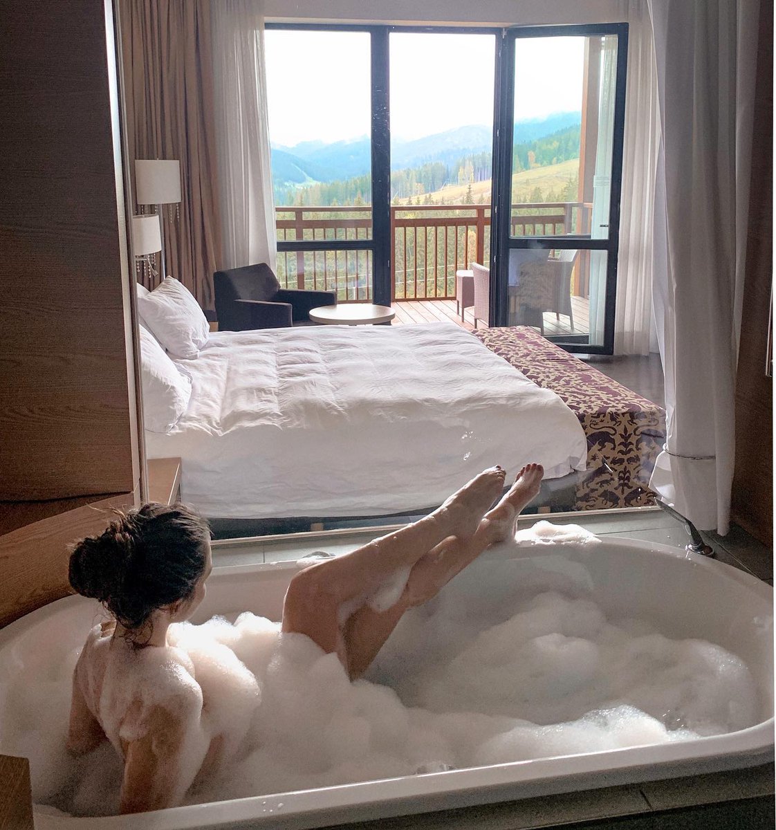 MuskanKapil1's tweet photo. Take a shower with me😊😊 https://t.co/W2EGz2lW4i