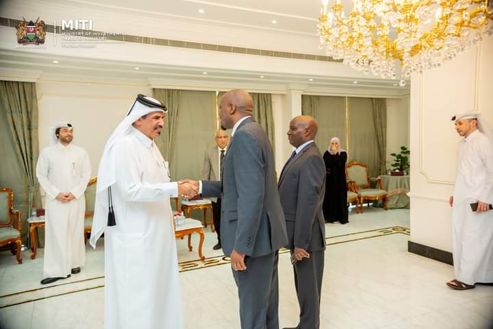 HonMoses_Kuria's tweet photo. MITI GCC Investment Roadshow
Doha-Qatar Edition
Meeting at Qatar Chamber of Commerce & Industry
-Mohamed Bin Ahmed Bin Twar Al Kuwari
First Vice-Chairman
#KeIsOpenForBusiness
#QualityInvestments https://t.co/pA9MkuaeSH