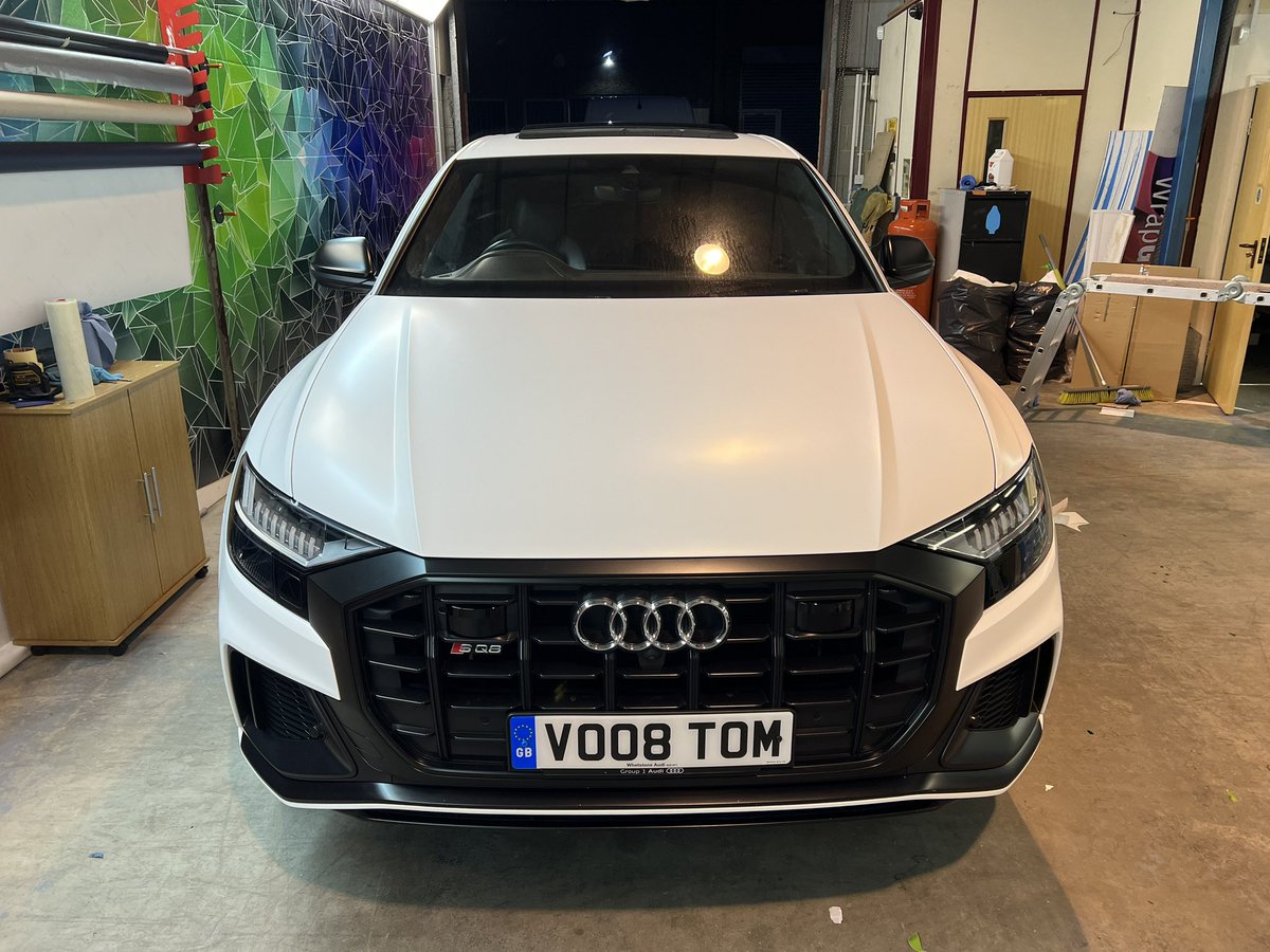 Audi SQ8 wrapped satin white at Wrapping Cars London - wrappingcars.co.uk
#audi #car #wrapping #london #white