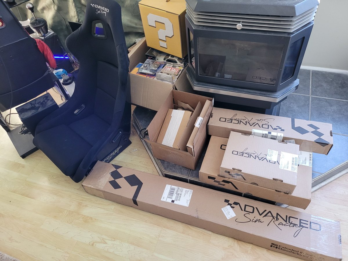 It's a building a sim rig kind of day 👀 after 6 six years of racing on a rig I made that has over an inch of deflection when I brake and an old as hell (and uncomfortable) kirkey seat, this is going to feel like a dream! Now I just have to figure out my monitor stand situation.