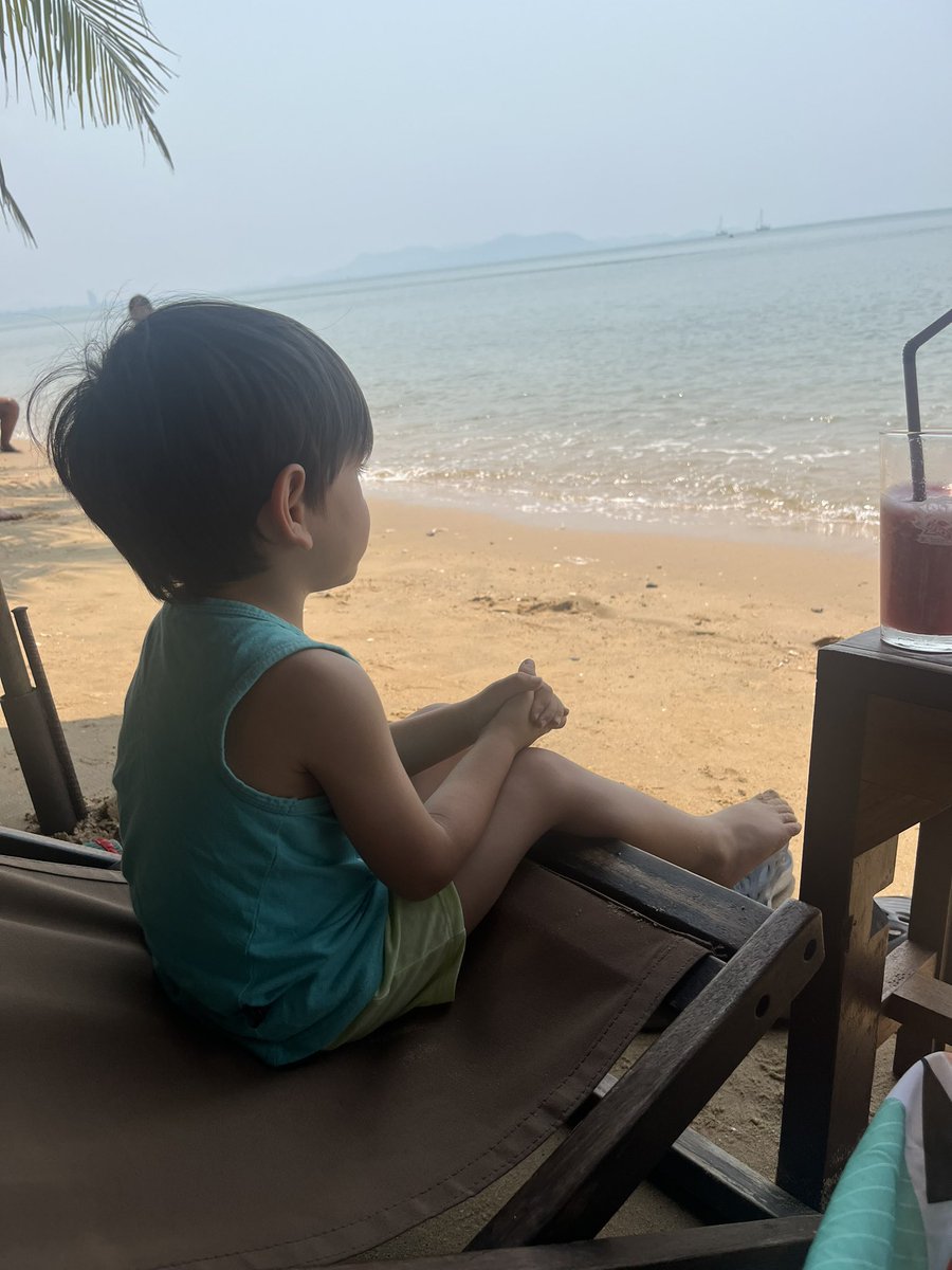 Such a nice and relaxing break from the city this weekend. 💙🌊 🏝️