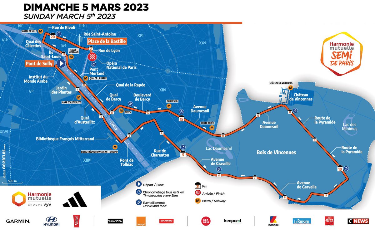 40.000 Parisli bu sabah 21 kilometrelik maraton koşusu için başkent sokaklarına döküldü.

#Semimarathon