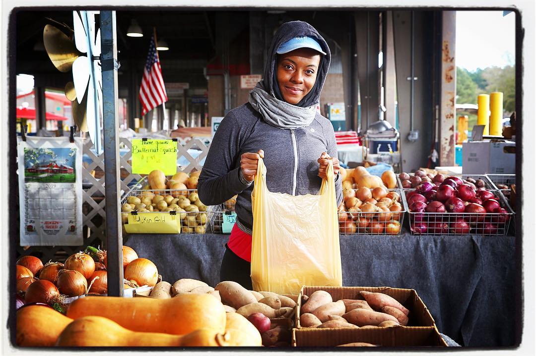 For Women's History Month, please give a follow to some of these amazing inspirational photojournalists, just a few of whom I'm grateful to have been inspired by: @katemedley <a href="/DanielleParhiz/">Danielle Parhizkaran</a> @sarahricephoto (IG) @lizlara711 <a href="/2amyb/">Amy Newman</a> @nitadee (IG) @neginfotografy (IG)🙏