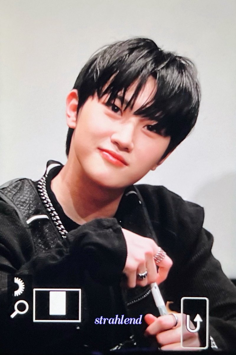 strahlend_th's tweet photo. 230305 진짜 끄읕

#TNX #최태훈 #태훈 #TAEHUN https://t.co/qmtVUext73