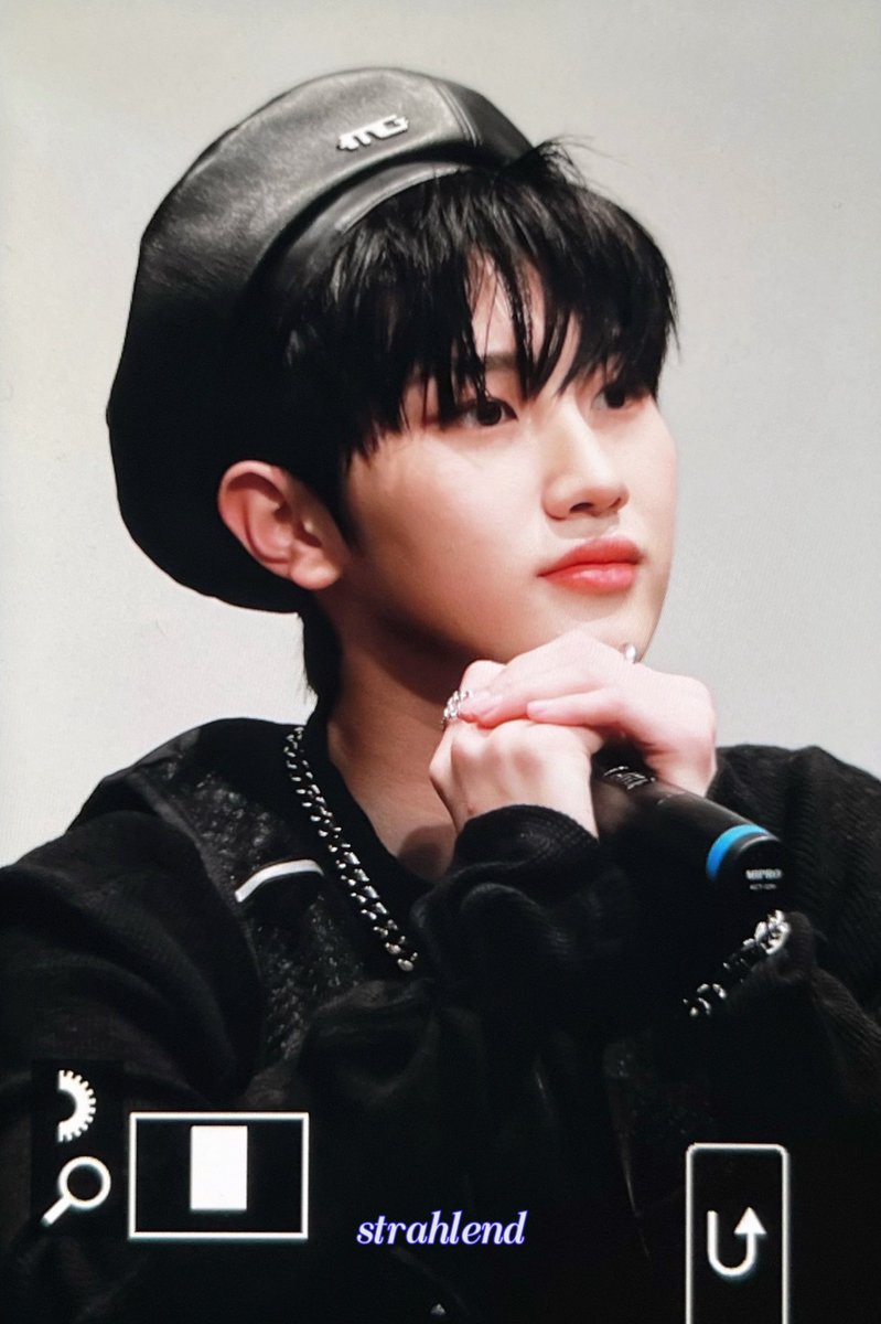 strahlend_th's tweet photo. 230305 진짜 끄읕

#TNX #최태훈 #태훈 #TAEHUN https://t.co/qmtVUext73