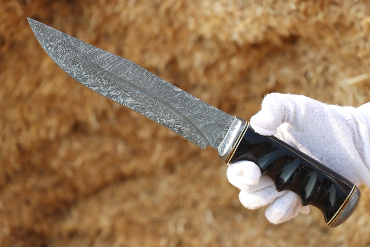 Forged knives (@knives_forged) on Twitter photo 