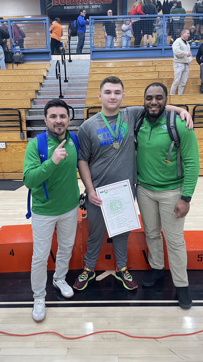 CJ wrestlers place 10th out of 46. Jeffery Blair is a District Champion and qualified for the OHSAA State Championships!! Ronald Johnson places 5th and is a state alternate!! Congrats to the entire CJ wrestling team and staff. <a href="/CJEaglesSports/">CJ Athletic Office</a> <a href="/cjeagles/">Chaminade Julienne Catholic High School</a>
