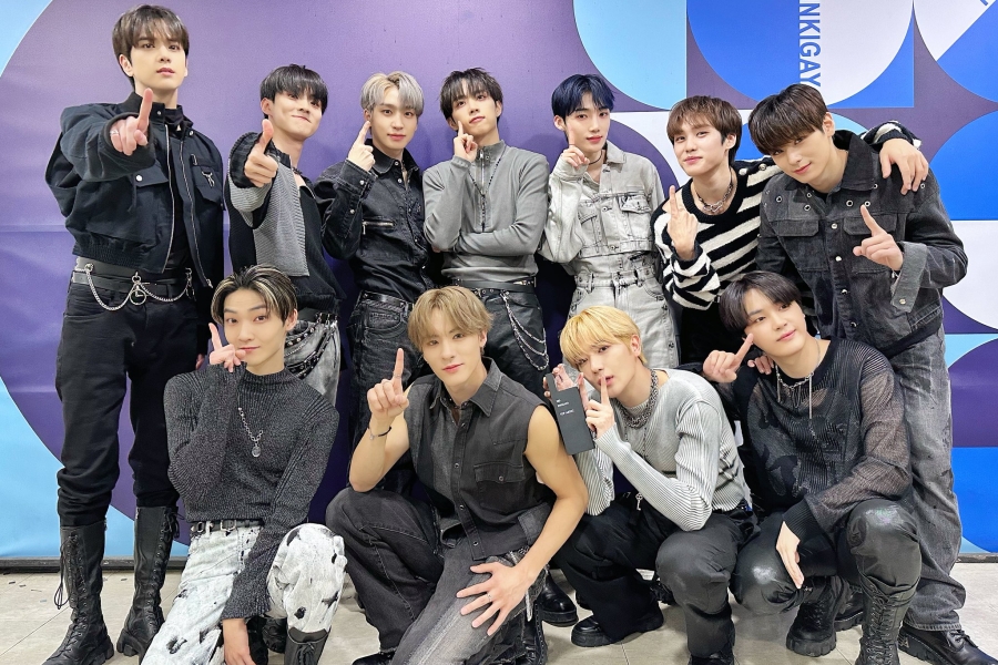 soompi's tweet photo. WATCH: #THEBOYZ Snags #ROAR4thWin On "Inkigayo"; Performances By #STAYC, #HwangMinhyun, #OnlyOneOf, And More
https://t.co/5tD6GgFbMe https://t.co/Gpplo9d7Ca