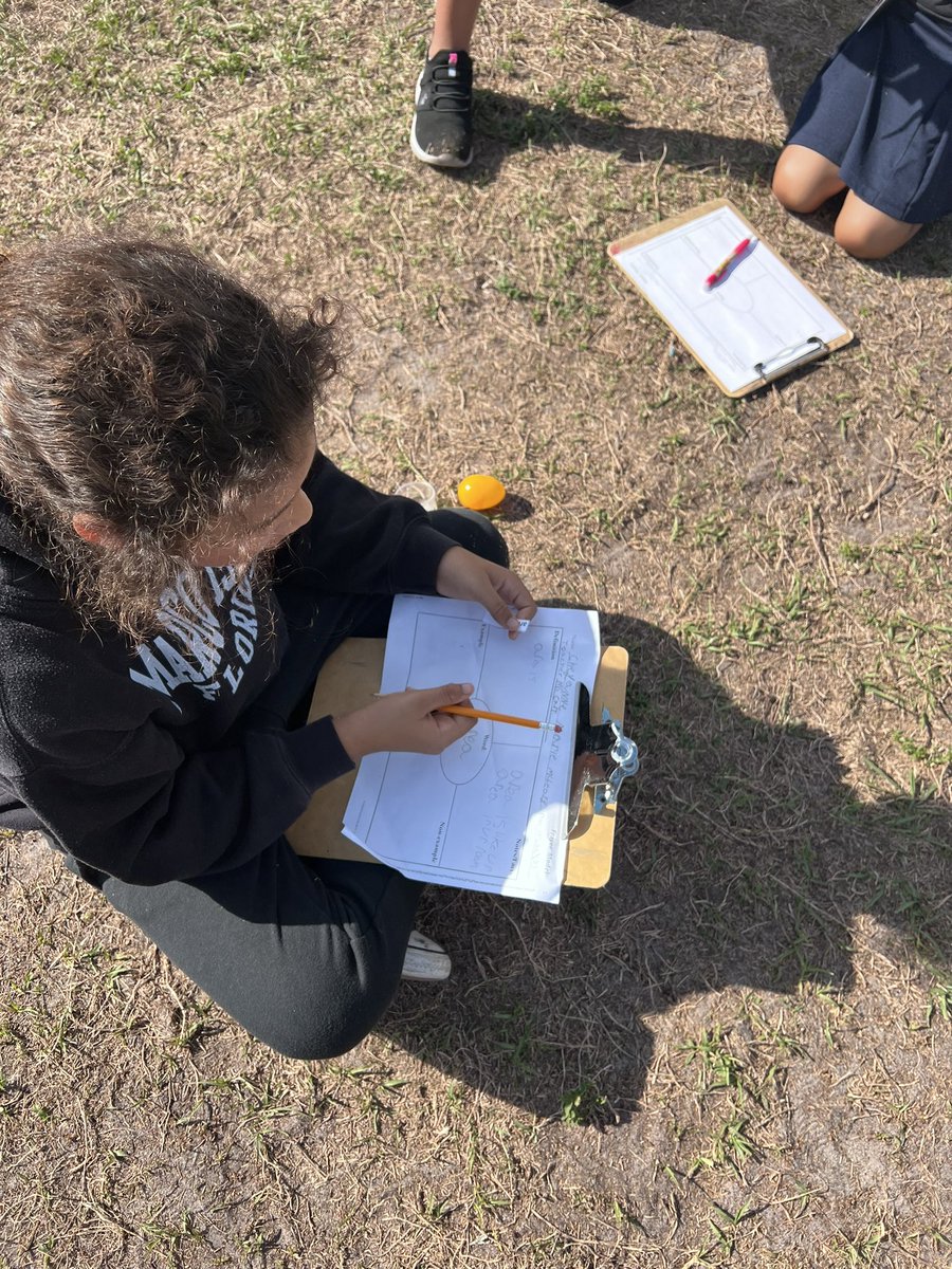 Alicia Carr tweet media