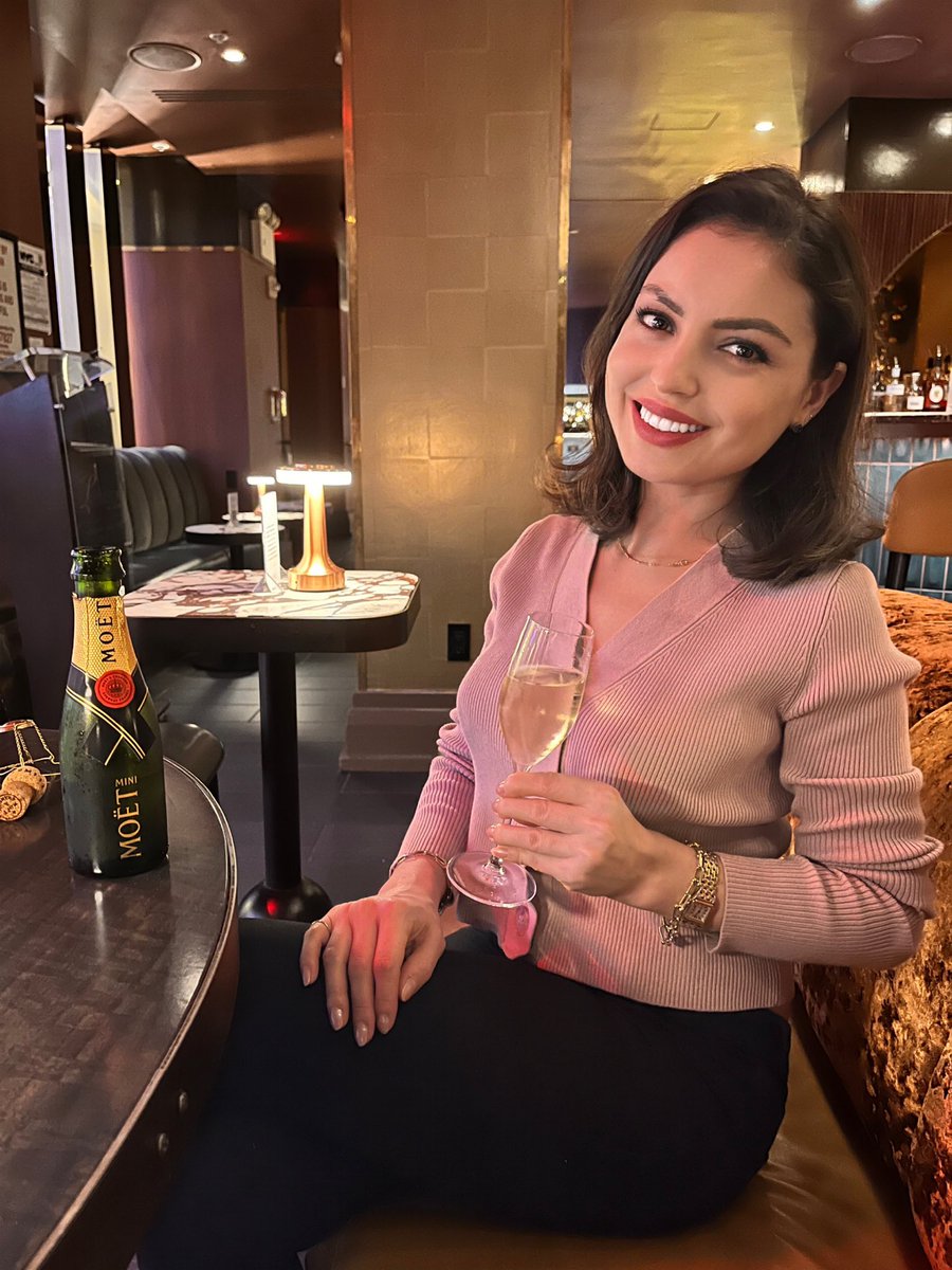 ™️• TIFFANY MADISON 🖤 on Twitter "🥂💗"