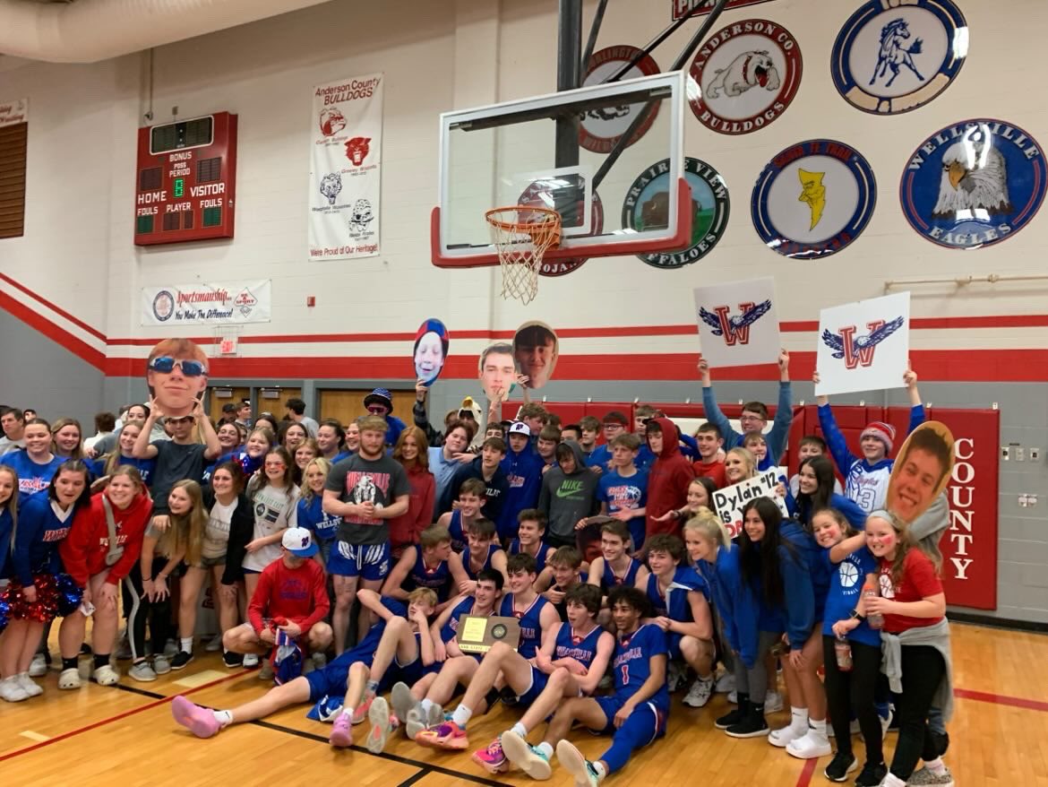 sportsinkansas's tweet photo. 3A Boys Anderson County sub-state 🏀 

Wellsville boys defeat AC 40-25 and are heading to the state tournament.

#sportsinkansas https://t.co/jMFV3rl3wu