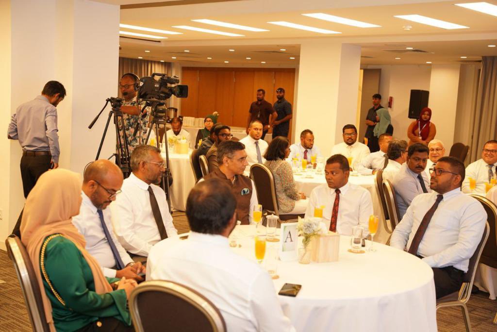 AIA_MV's tweet photo. Highlights from GAN International Airport Development project signing ceremony with Renaatus Projects Pvt Ltd. @Ganairportco https://t.co/0OWRiAakgo