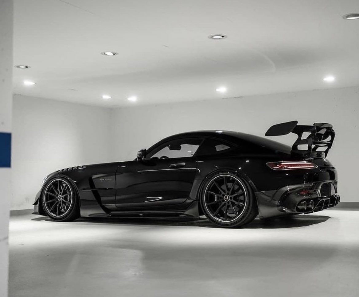 Mercedes-AMG GT Black Series ♠️