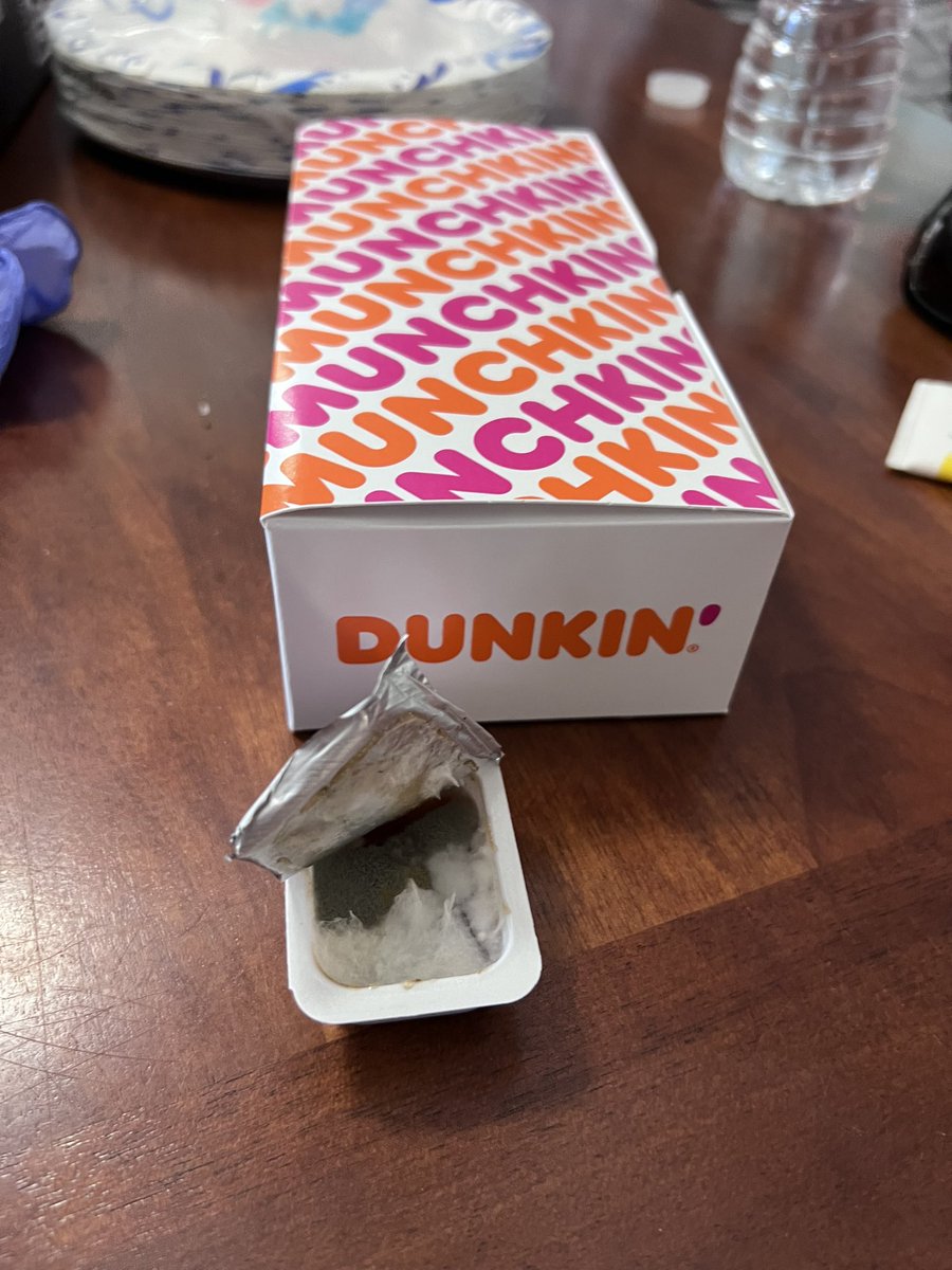 chechybella's tweet photo. #americanrunsondunkin more like #americanrunsonmold 🤢🤮@dunkindonuts https://t.co/zHgjruSlrU