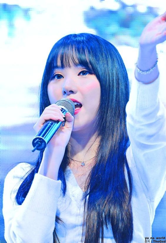 @aigustdi <a href="/cowllab/">NEOVALS, cek📌</a> ㅤ

"Saya dan MC Reiki juga meminta maaf jika ada kesalahan dan kekurangan selama acara berlangsung. Semoga kita bisa bertemu dilain kesempatan ya, saya Jung Euna sebagai MC pamit undur diri." 

( @aigustdi )

#AHHANEOVALS

ㅤ