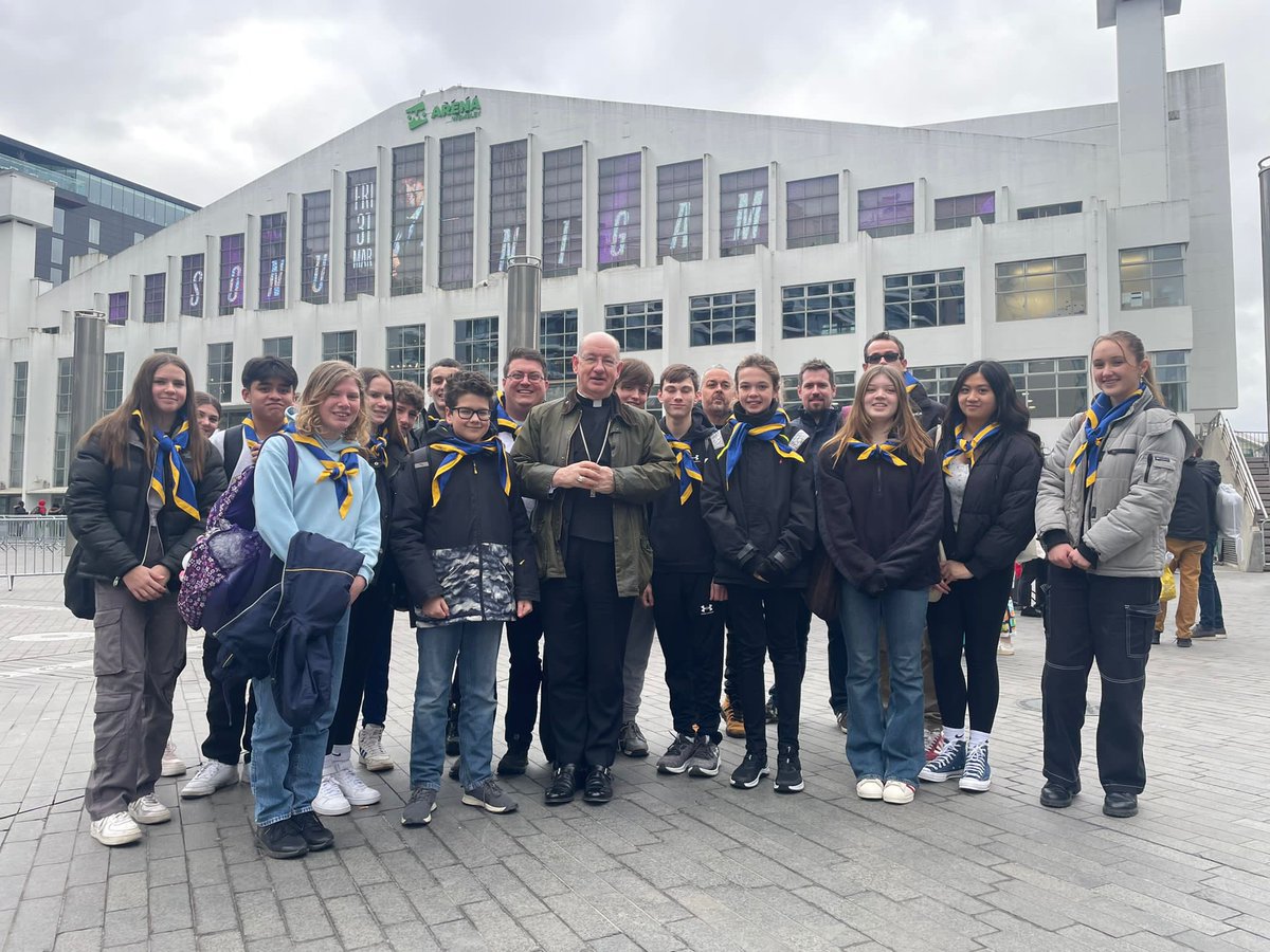 St Oscar Romero Catholic School tweet media