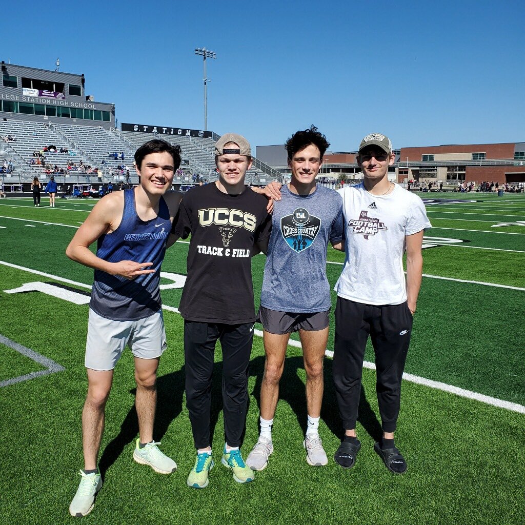GtownTrack's tweet photo. Started the @CSHighSchool Track Meet with a gold medal🥇in the DMR! @josephnwienen @CarsonJarvis7 @brooksdotfloyd @matt_jarvis24 @GTladyeagleTF #efnd #georgetownspeed https://t.co/O7CRVhWBiQ