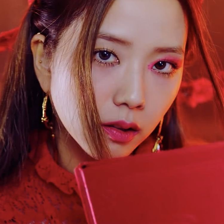 BPINKLATINO's tweet photo. #JISOO hará su debut solista el 31 de Marzo 

SOLOIST JISOO IS COMING
#JISOOComingSoonPoster @BLACKPINK https://t.co/i7yhlLTJoM
