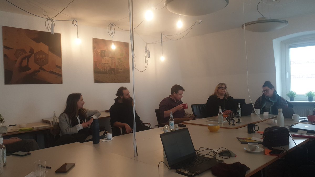 OSEGermany's tweet image. Meeting with the #OpenToolchainToundation
At the @IoP_Alliance in Hamburg to partner up on #OpenSourceHardware #Documentation and beyond