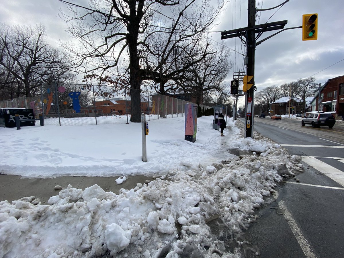 #topoli Thought experiment: what if the City’s transportation division ploughed its resources into first clearing sidewalks, corners (eg near schools), pushed the excess snow onto the road, and then gradually got around to clearing streets with whatever budget remained…?