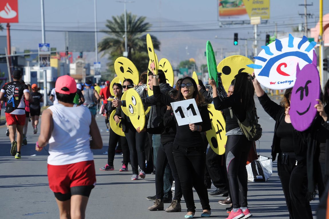 Me Encanta Correr (@meencantacorrer) on Twitter photo Dediquemos hoy nuestro
#DomingoDeEsfuerzo
a los campeones que luchan contra el desierto en
<a href="/MaratonLala/">Maratón Lala</a>
para muchos, el mejor de México; lo que podemos asegurar es que son las mejores porras del mundo.
#MeEncantaCorrer Dediquemos hoy nuestro
#DomingoDeEsfuerzo
a los campeones que luchan contra el desierto en
<a href="/MaratonLala/">Maratón Lala</a>
para muchos, el mejor de México; lo que podemos asegurar es que son las mejores porras del mundo.
#MeEncantaCorrer