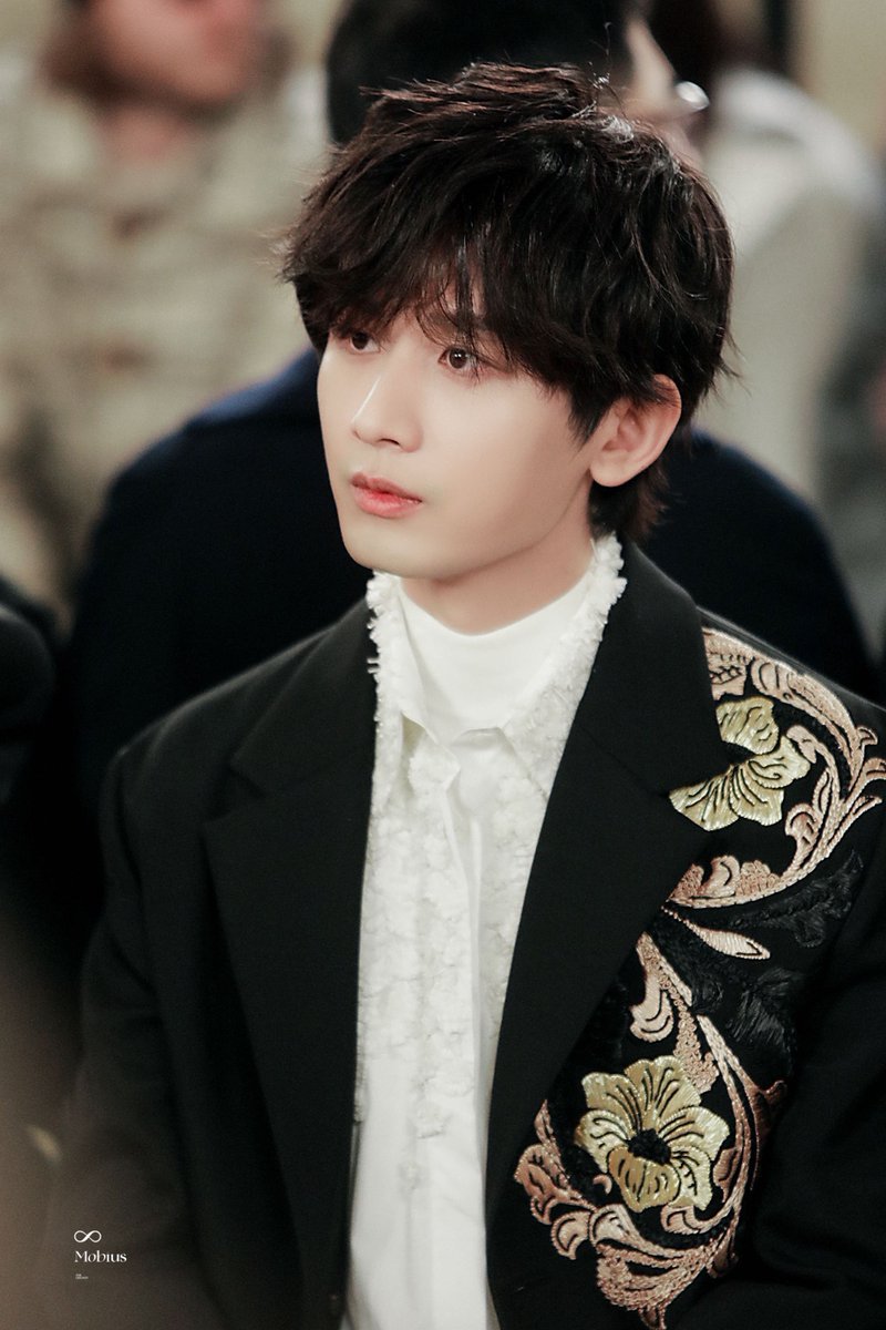 𝟐𝟎𝟐𝟑/𝟎𝟑/𝟎𝟓
③
paris fashion week <a href="/Lanvin/">LANVIN</a>
CHENGYI FOR LANVIN
#ChengYixLanvinFW23