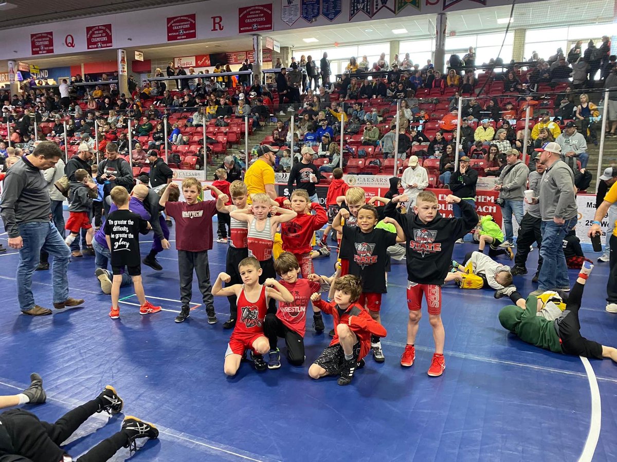 Our 1st group of 2nd graders are ready to go! Good luck, boys! 🤼🔨