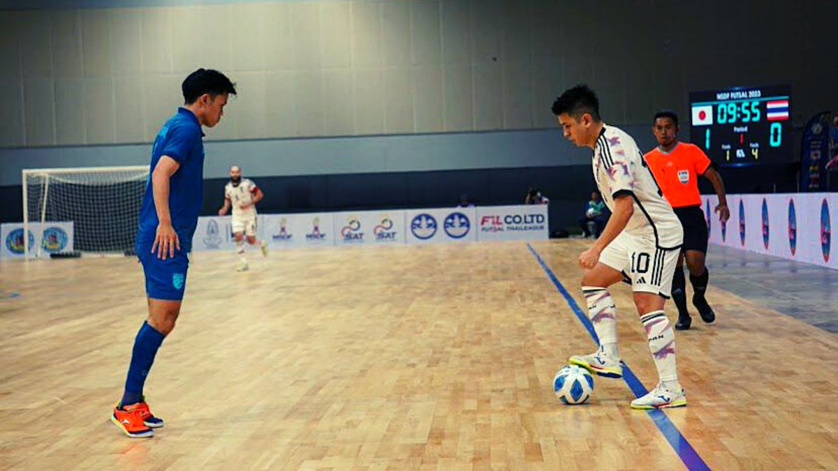 Proneo Sportsใปใใญใใช (@proneosports) on Twitter photo ๐ฏ๐ตโ๐ป Two matches Two victories with Rafa Henmi in the spotlight
#ProneoSports #ProneoFutsal <a href="/henmii/">Rafael Henmi</a> ๐ฏ๐ตโ๐ป Two matches Two victories with Rafa Henmi in the spotlight
#ProneoSports #ProneoFutsal <a href="/henmii/">Rafael Henmi</a>