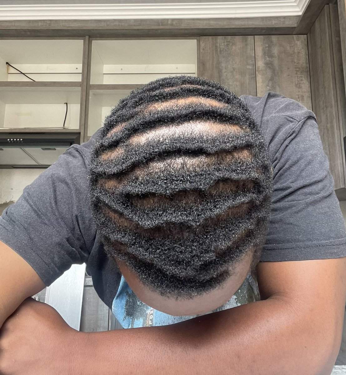 jamiuxxiv's tweet image. SPORTING                            ??????          
WAVES