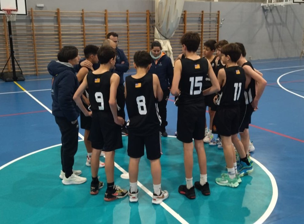 FBIBasquet's tweet photo. 🏀 Avui s'han disputat els partits entre les seleccions balears mini i els combinats rookie infantils

💪🏻 Gran experiència per tots ells

#IllesDeBàsquet https://t.co/tr3gEi9VMf