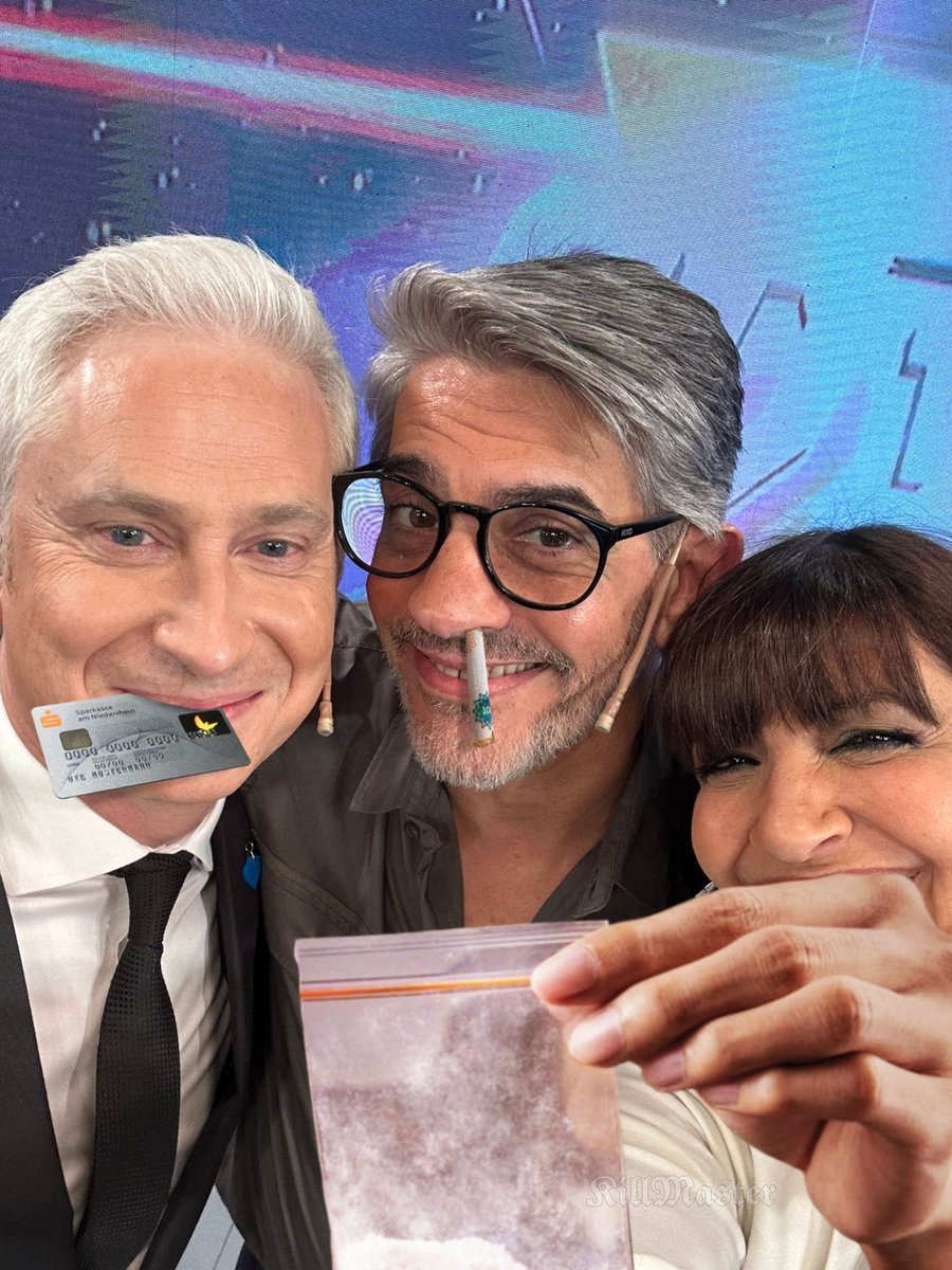 JorgeZarandon3's tweet photo. @negropolisok @echarripablo1 @C5N @soyjuandinatale Brutos ignorantes! Peronismo peronchos ✌️ chori viva Perón evita y la mar en coche https://t.co/Ip7apPG8We