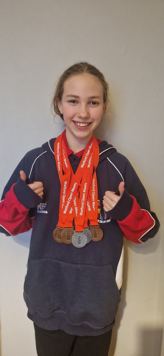 Wow! What an amazing weekend of swimming at the Regional Qualifiers for IC! We are so proud of you! 🥉🥉🥉🥈🥈 <a href="/WatfordSC/">Watford Swimming Club</a> <a href="/AbbotsPrimary/">AbbotsLangleyPrimary</a> <a href="/plumb_sian/">AbbotsLangleyPE</a> @Y6Wells