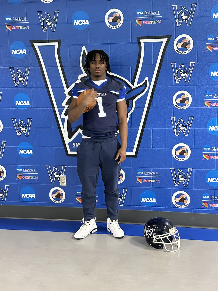 Thank you <a href="/WSUOwlsFootball/">Westfield State Football</a> for the invitation and the opportunity to tour the school.I would like to thank all the coaches and players who gave me a better understanding of what WSU offers. @CoachKMelanson <a href="/1Coachko/">Pete Kowalski</a>