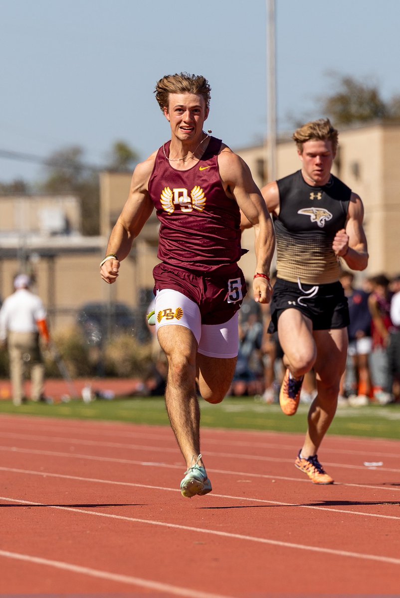 Beautiful day to watch some outstanding athletes! Congrats to all who competed. See you at the next one! Follow me on Instagram to see more images from the meet @dshs_xc @DSISD @coachmorrisDSHS @ben_reid31 @FuerteFoto