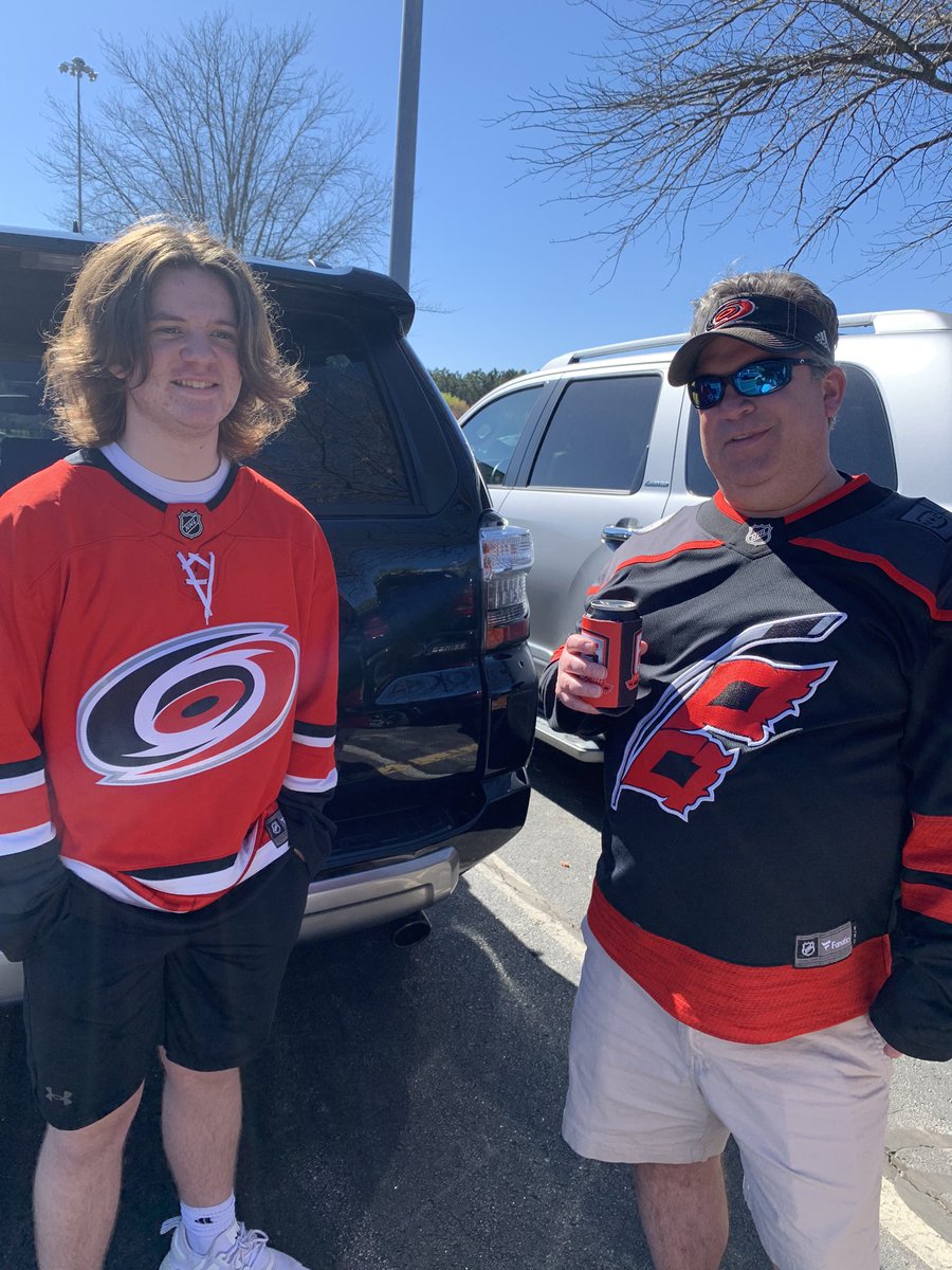 Beautiful day for a <a href="/Canes/">Carolina Hurricanes</a> win! #caniacsmiles #LetsGoCanes