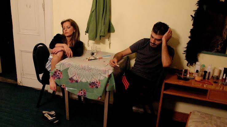 anlatacak çok şey var. bir sen anlarsın ama bir tek sana anlatamam.