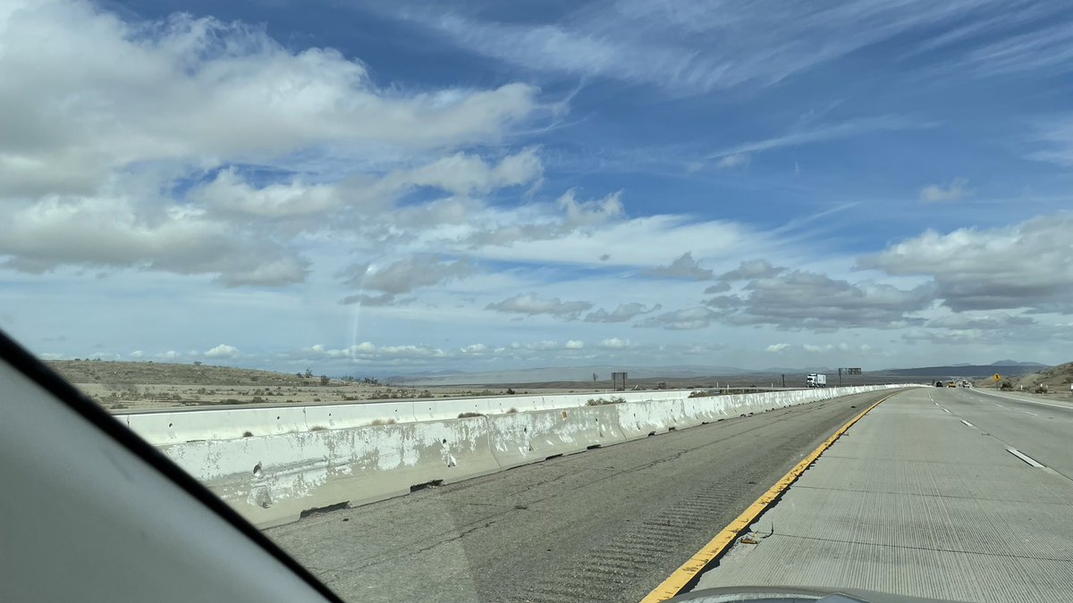 junlab_ucsd's tweet image. Driving to Vegas from SD, watching the American desert landscape like in… Breaking Bad… #APSMarch