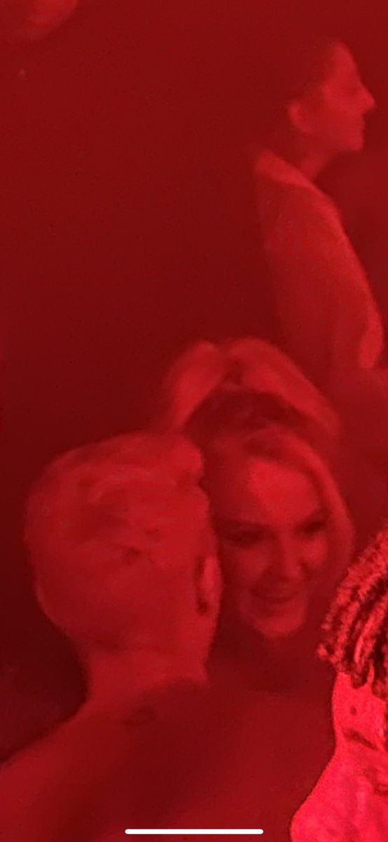 booboolafool's tweet photo. she’s so real for this https://t.co/TZOyc7cUEK